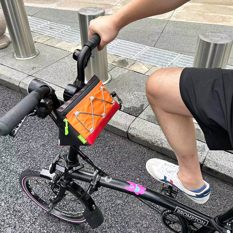 Billboard-Remake-Triangle-Shaped-Front-Bike-Bag-For-Brompton