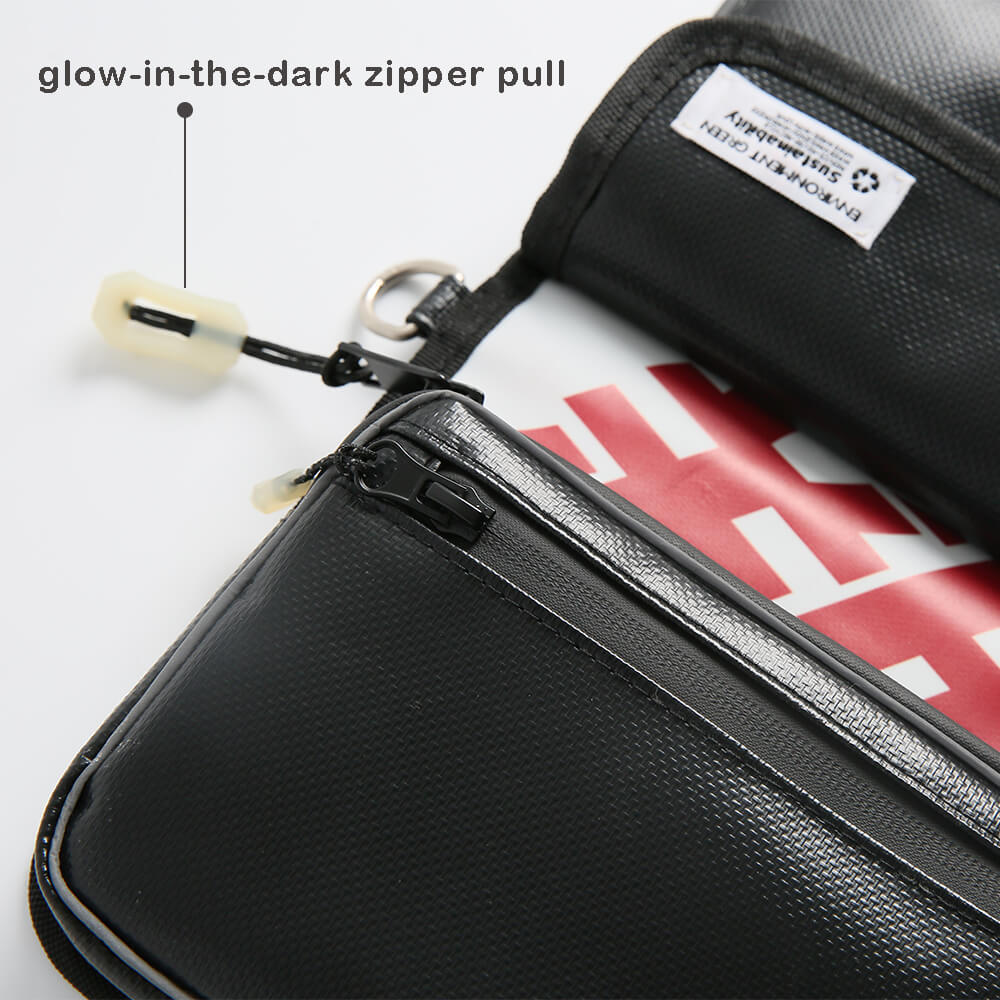 Come-with-glow-in-the-dark-zipper-pull