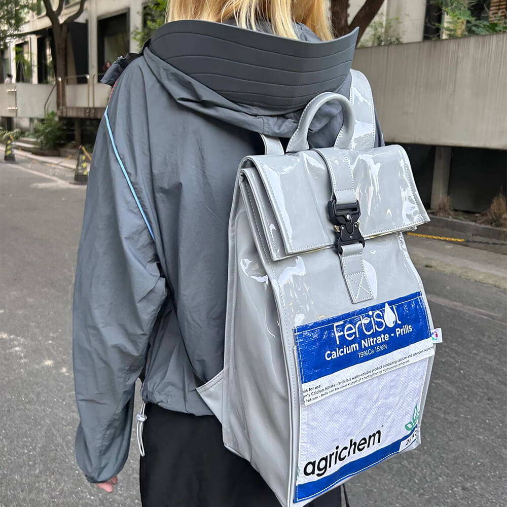 Japanese-High-Street-Fashion-Silver-Shiny-Laptop-Backpack-Bag